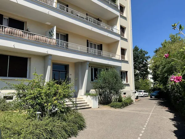 Appartement 5 pièces 93 m² 