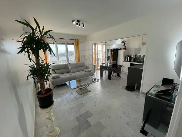 Appartement 3 pièces 58 m² 