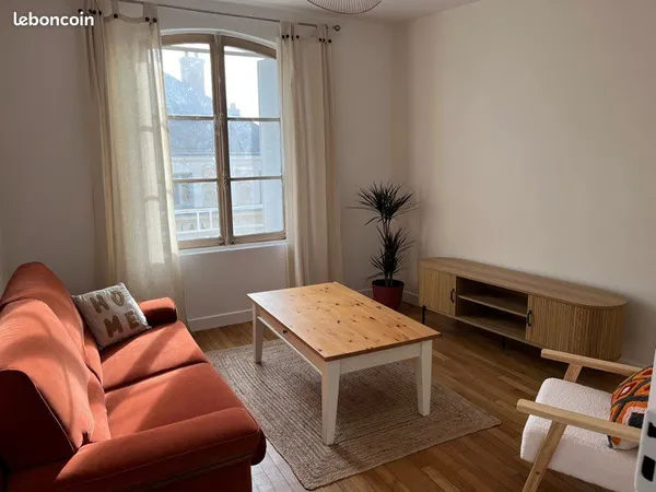 À louer à Melun: Appartement 3 pieces meublé de 54m2, refait à neuf en 2024 