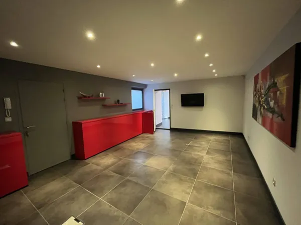 Bureaux 120 m² 