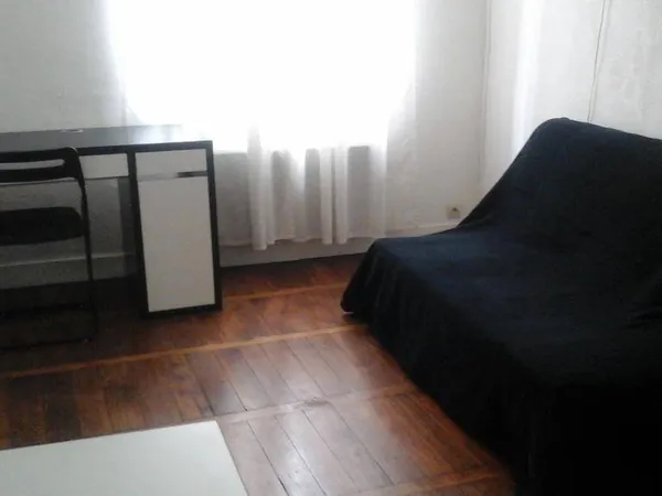 Studio 1 pièce 16 m² 