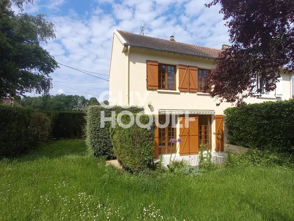MAISON À VENDRE DE 4 PIÈCES DE 73,60 M² 