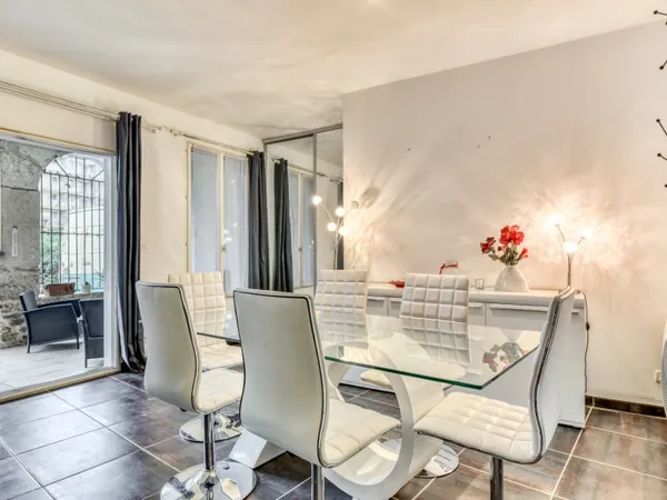 Appartement rénové 4 pièces 90 m² 