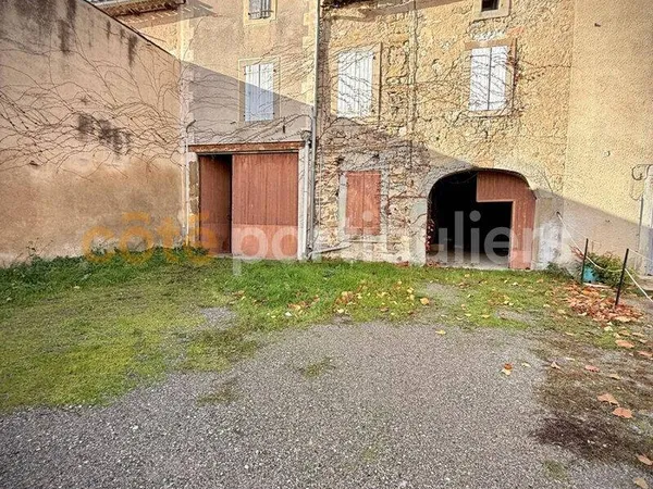 Maison 6 pièces 282 m² 