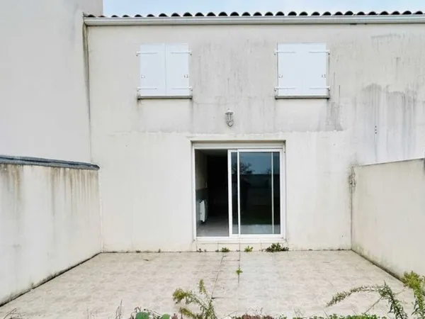 Duplex de 3 pièces principales 