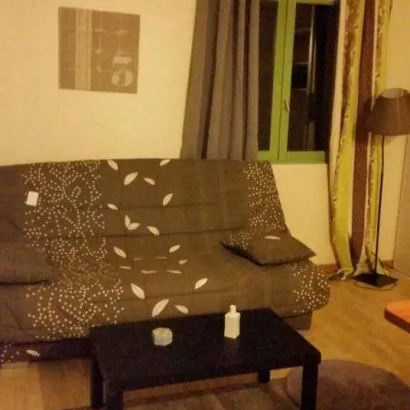 Studio 1 pièce 20 m² 