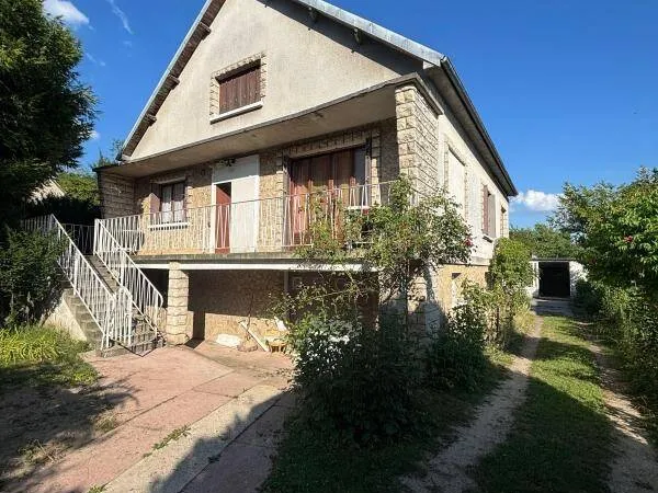 Maison 2 pièces 210 m² 