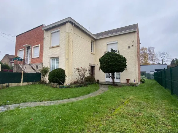Maison 5 pièces 137 m² 