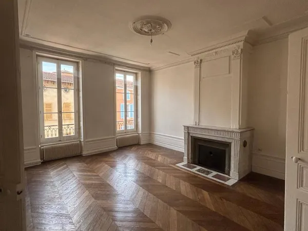 Appartement 5 pièces 140 m² 