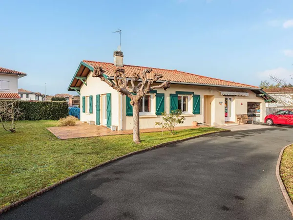 Maison de plain-pied 4 pièces 95 m² 