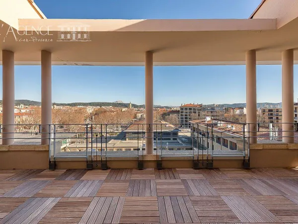 Appartement 5 pièces 250 m² 