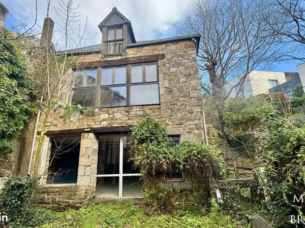 Immeuble 7 pièces 275 m²