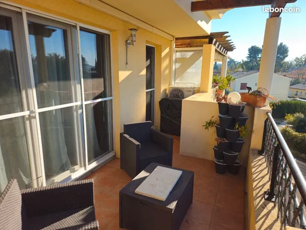 Appartement 3 pièces 63 m² 