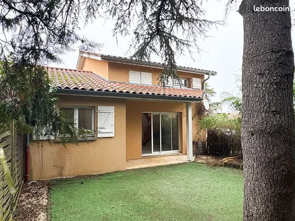 Maison 5 pièces 107 m² 