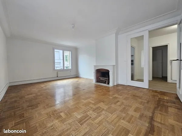 Appartement 4 pièces 119 m² 