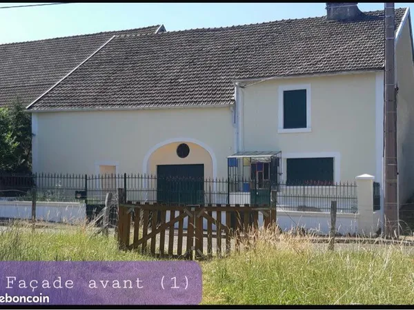 Maison Bucey-les-Traves 