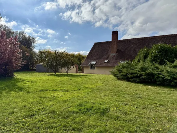 Maison de plain-pied 7 pièces 242 m² 