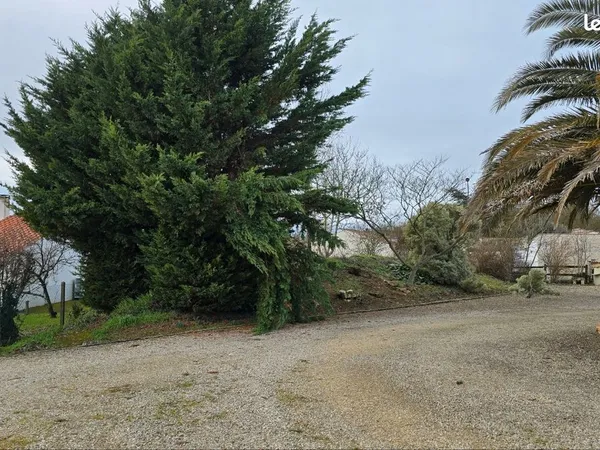 Terrain viabilisé 396m2 