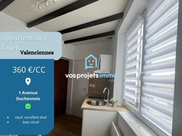 Studio au 1er étage rénové 