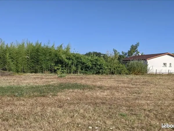 Terrain 624 m² Lavaur 