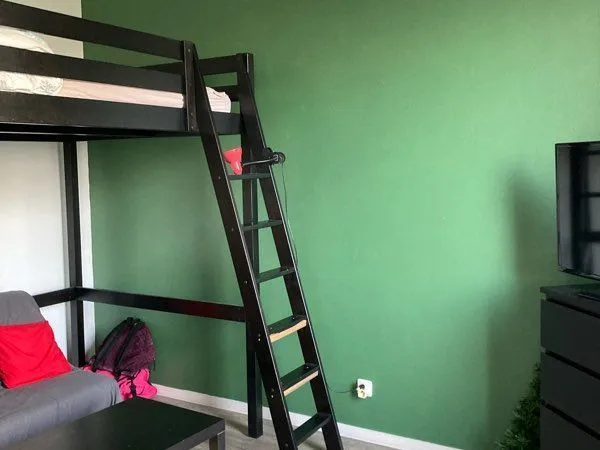 Studio 23 m2 , centre ville, porte royale 