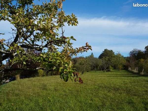 Terrain 1176 m² CIVRAY DE TOURAINE 