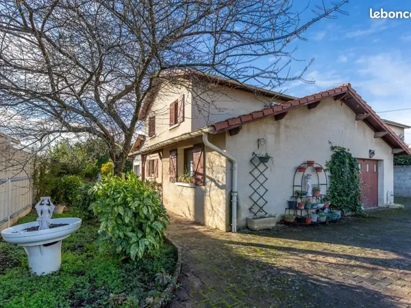 Maison 5 pièces 104 m² 