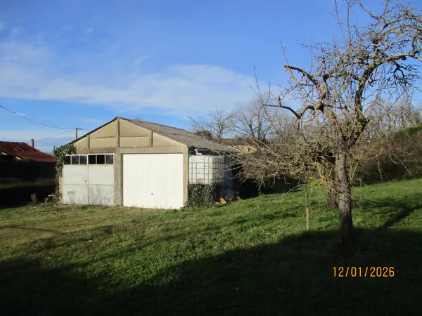 Terrain 2230 m² 