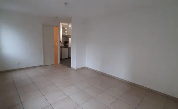Studio 27 m² - 1er étage avec ascenseur + Garage 13 m² en so