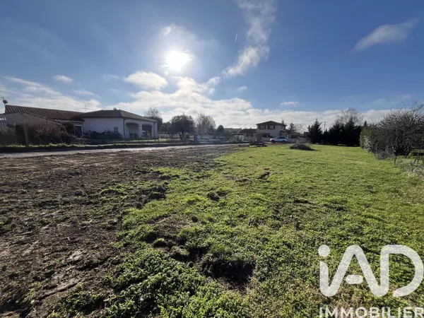 Terrain 801 m² 