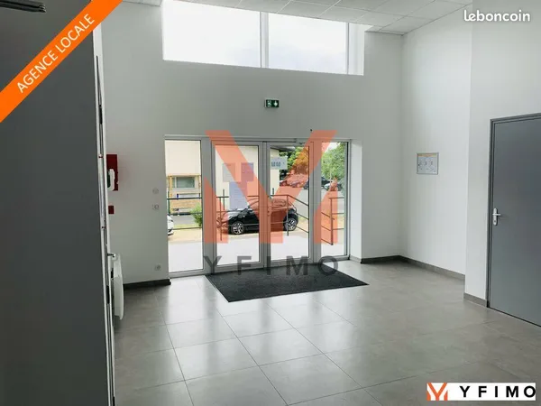 Bureaux 184 m² 