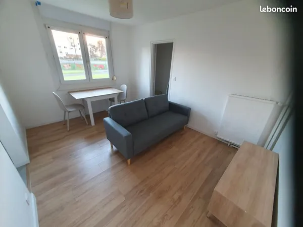T2 meublé de 33m² avec place de parking 