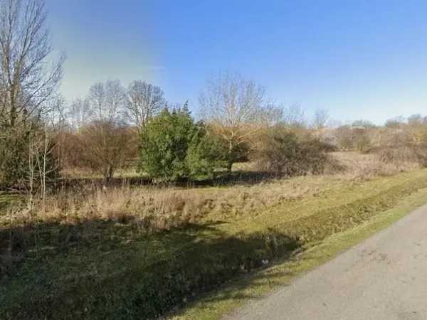 Industriel non viabilisé 10467 m² 