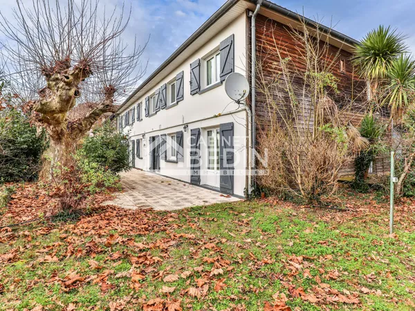 Maison 13 pièces 
