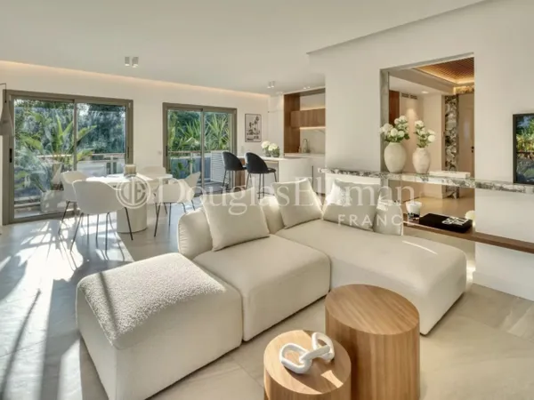 CANNES MONTFLEURY - 3 pièces luxueusement rénové 