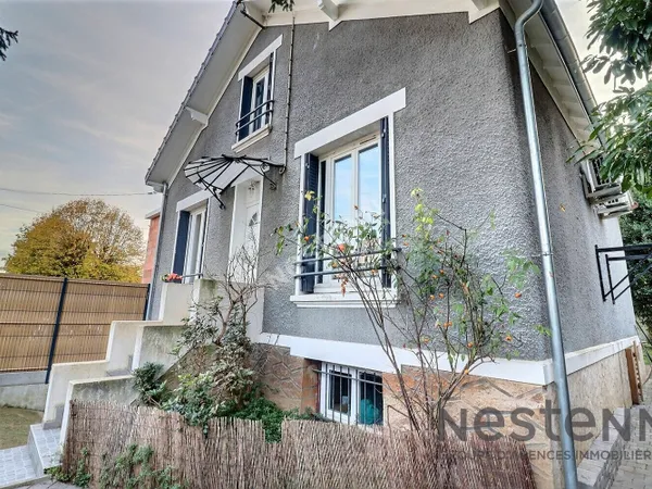 Maison Neuilly Sur Marne 5 pièce(s) 110 m2 