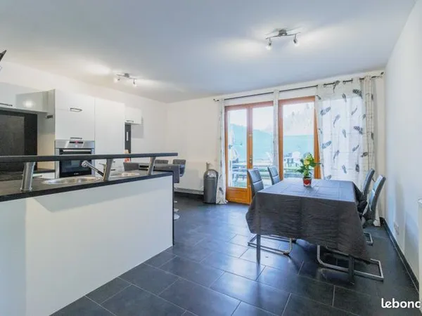 Maison 6 pièces 126 m² 