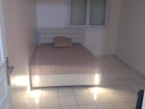 Appartement 1 pièce 15 m² 