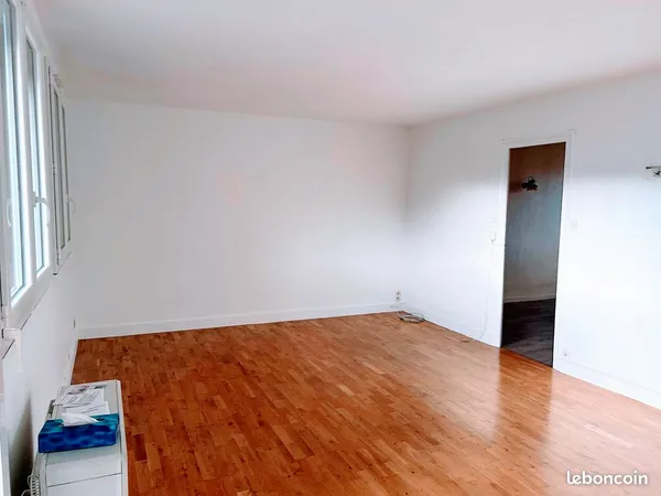 T3 65m2 - Vue exceptionnelle, traversant - Est/Sud-Ouest 