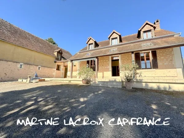 Dpt ORNE (61), à vendre CETON - PROPRIÉTÉ P7 de 180 m² - Terrain de 2 Hectares 