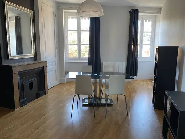 Appartement 2 pièces 62 m² 