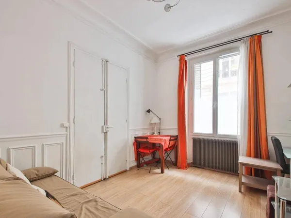 Studio 1 pièce 23 m² 
