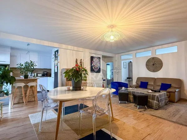 Appartement 4 pièces 93 m² 