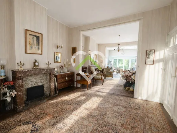 Maison 6 pièces 160 m² 