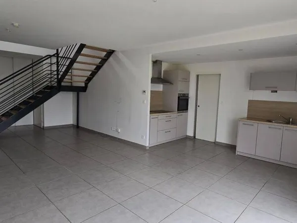 Maison 6 pièces 85 m² 