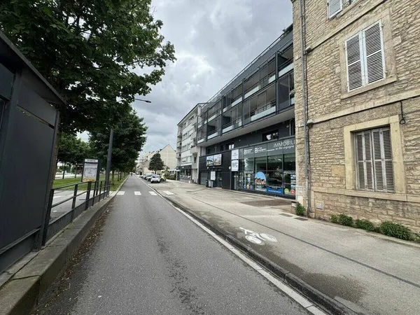 Bureau 277 m² 