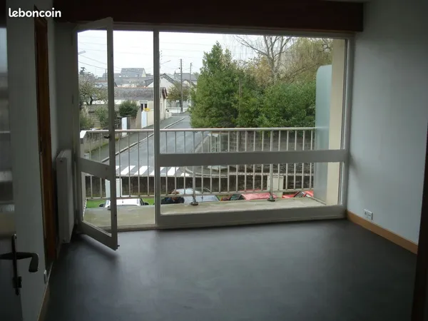Appartement T1-bis 26 m² avec balcon & parking - Quartier Bichon, Angers 
