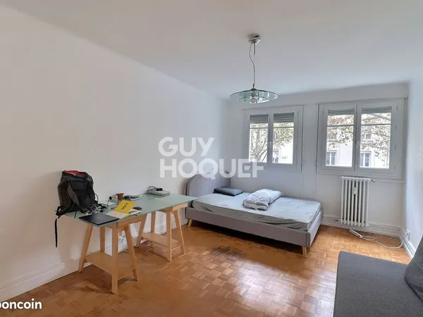 Appartement 1 pièce 43 m² 