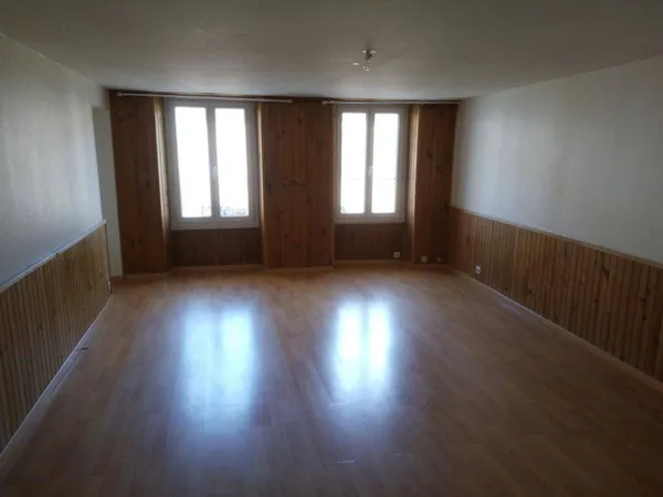 Studio 1 pièce 27 m² 