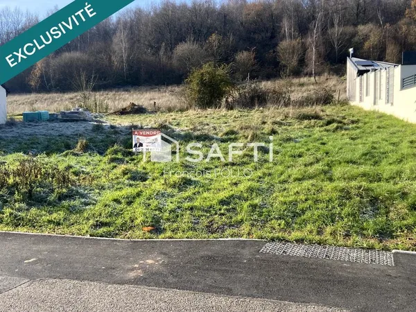 Terrain 632m2 libre de constructeur 